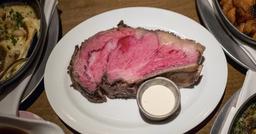 4 charles prime rib food spread